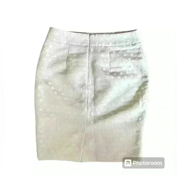 NWOT Ann Taylor Pencil Skirt - Picture 3 of 10